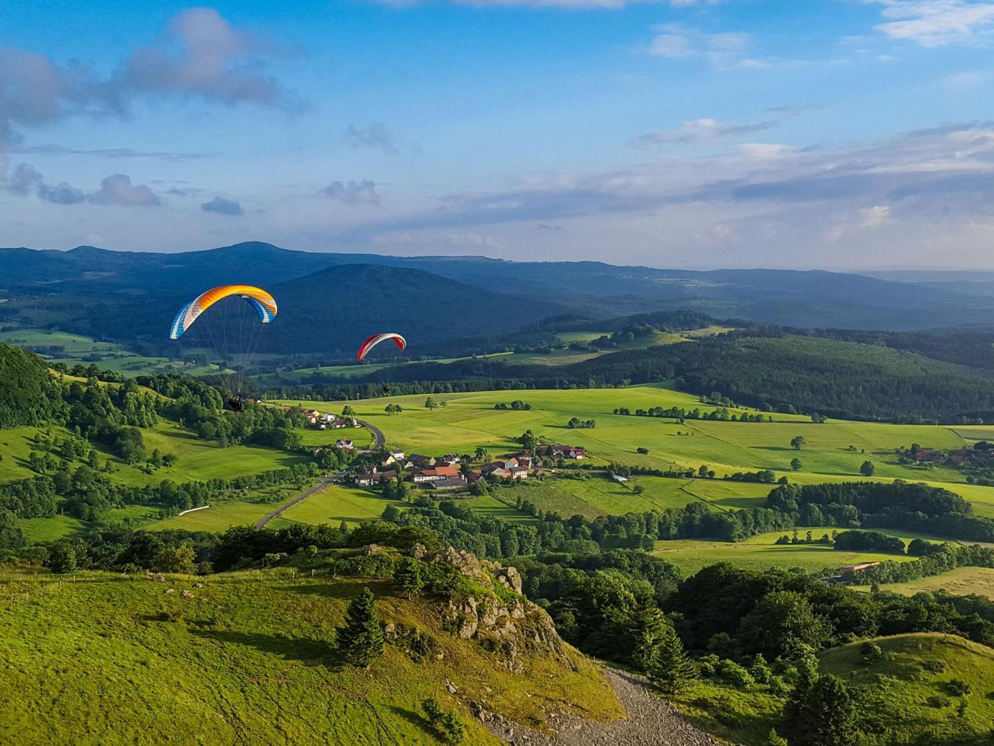 Berghotel Deutscher Flieger Wasserkuppe Gersfeld Exterior foto