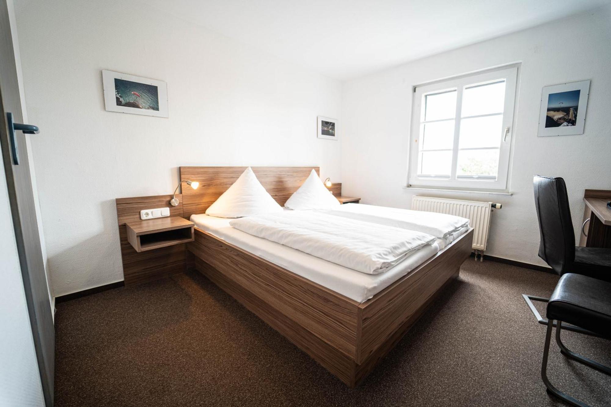Berghotel Deutscher Flieger Wasserkuppe Gersfeld Habitación foto